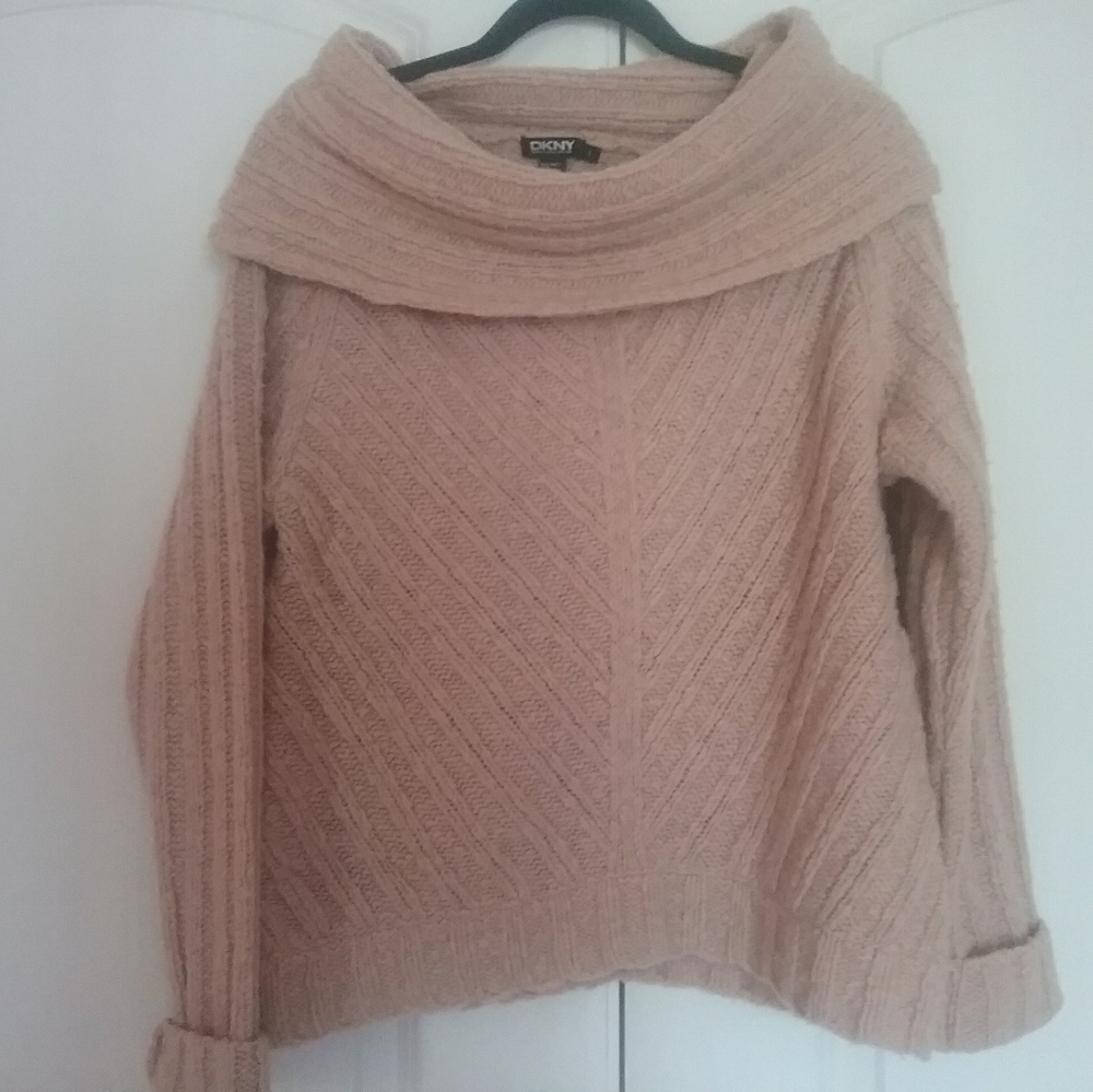 DKNY -Cowl neck  sweater